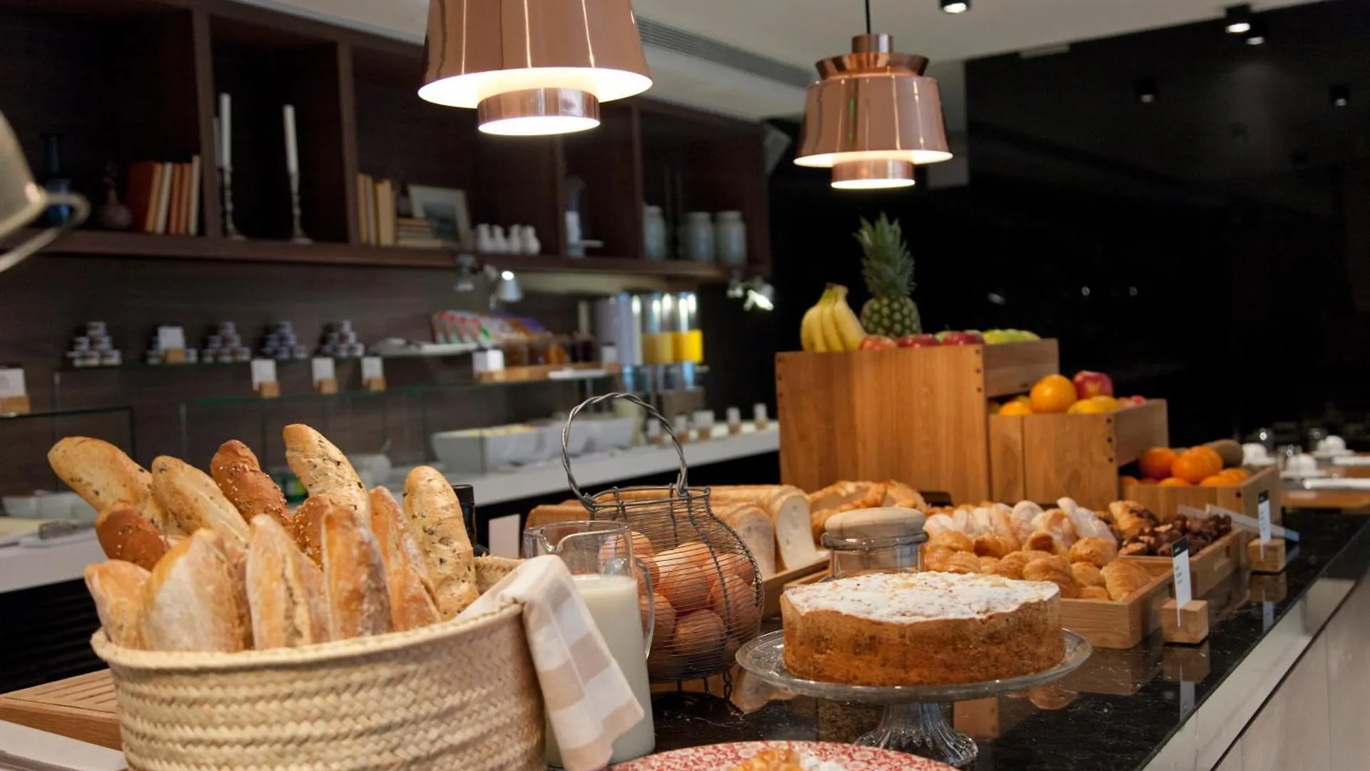 **** Hotel Alexandra Barcelona Hotel, Curio Collection By Hilton Spanien