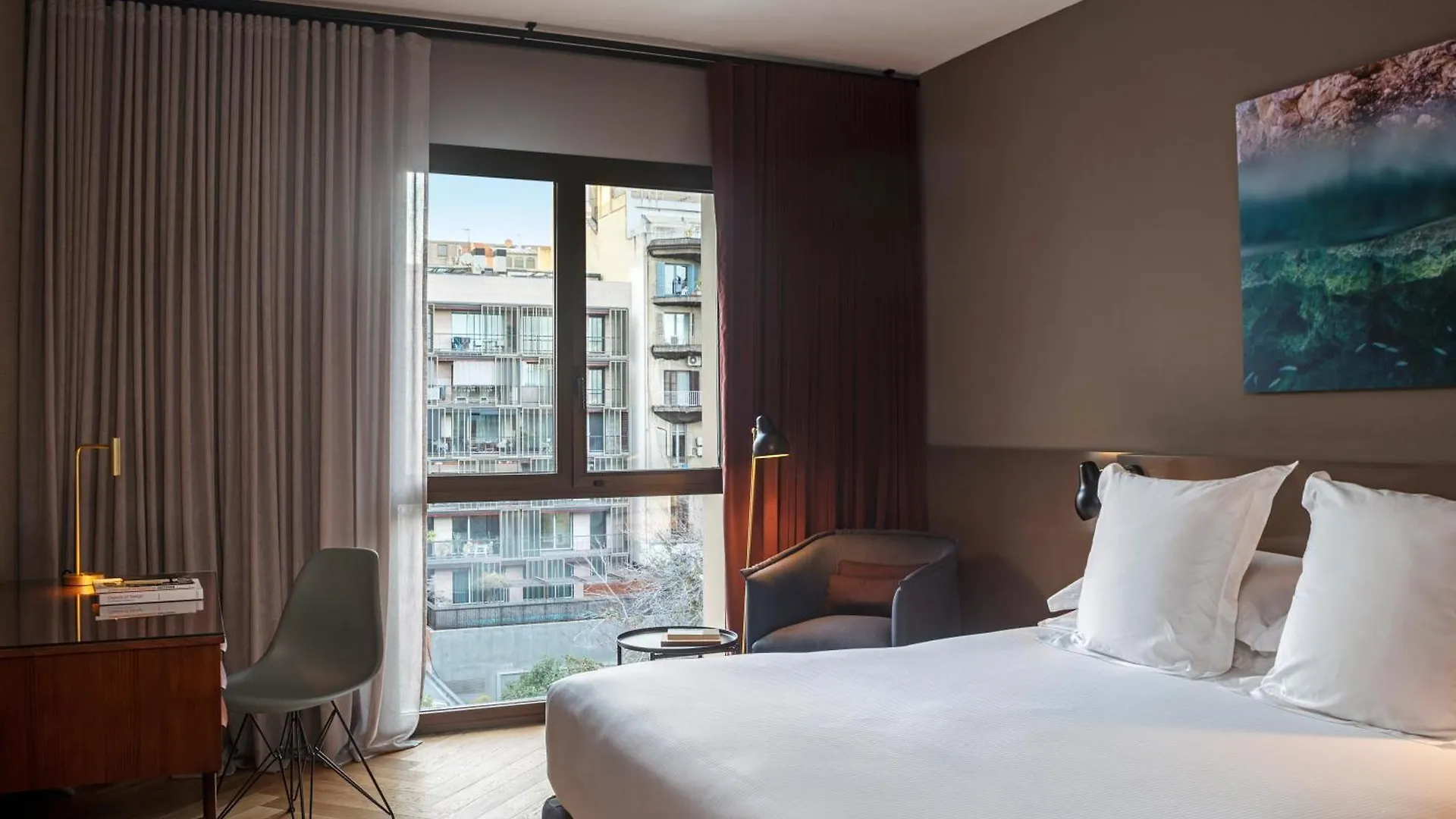 Hotel Alexandra Barcelona Hotel, Curio Collection By Hilton